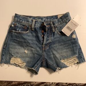 Free People - Women’s shorts. Size 24 - NWT